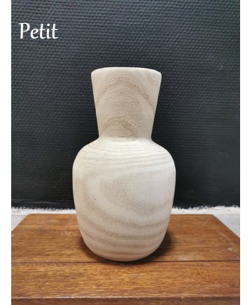 Vase en bois petit